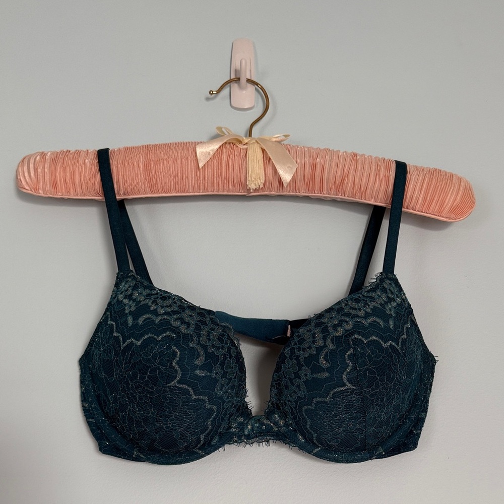 Victoria's Secret Dream Angels Push-up Bra in a Deep Teal and Gold Lace